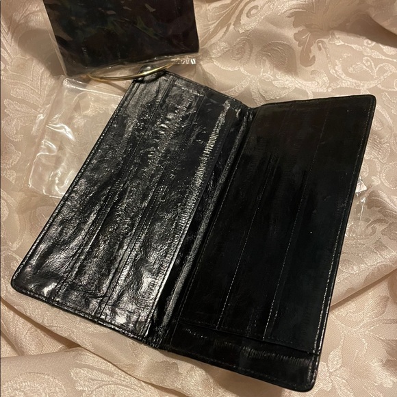 🌹Eel Skin Set - Picture 3 of 5